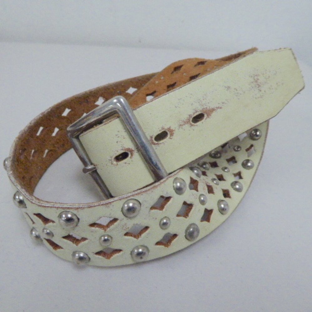 HTC LEATHER BELT 36 silver studs Italy white vintage antiqued look